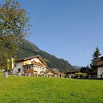 Appartement Ruhige Im Ortszentrum By Interhome