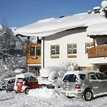 Ruhige Im Ortszentrum By Interhome *
