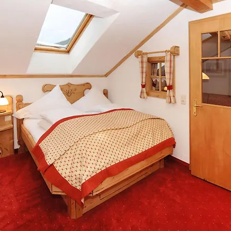Ruhige Im Ortszentrum By Interhome 아파트 *