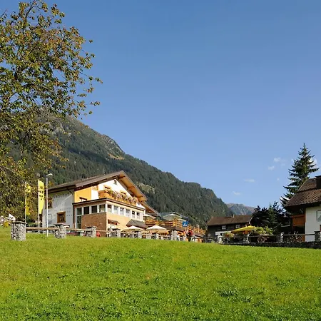 아파트 Ruhige Im Ortszentrum By Interhome